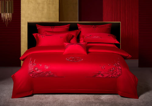 Abundant Love — Red Wedding Bedding — 4-Piece Set